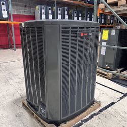 Trane 2 Ton AC Condenser 18 Seer2 R410A Se Habla Español 
