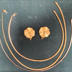 Gold Finish Necklaces & Pendants