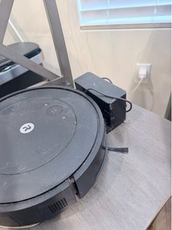 Roomba vacuum