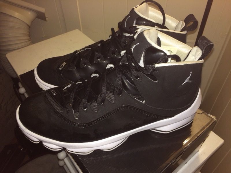 Jordan Jumpman elite Elite 1 343151 002 size eleven for Sale in