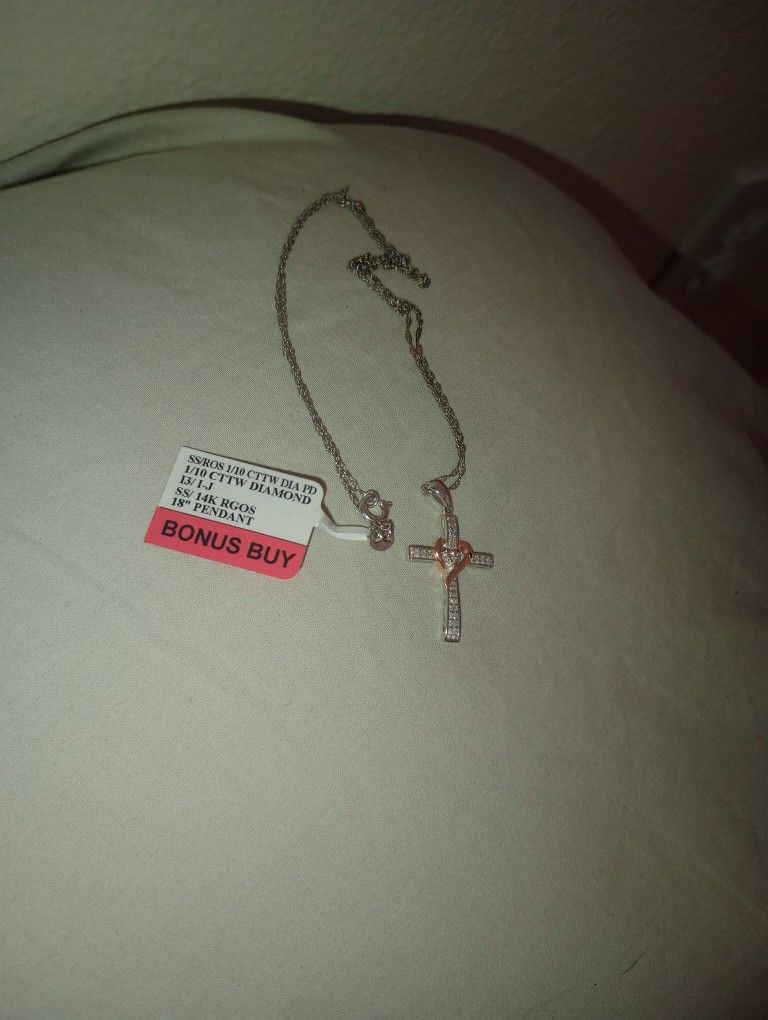 Necklace 14k.