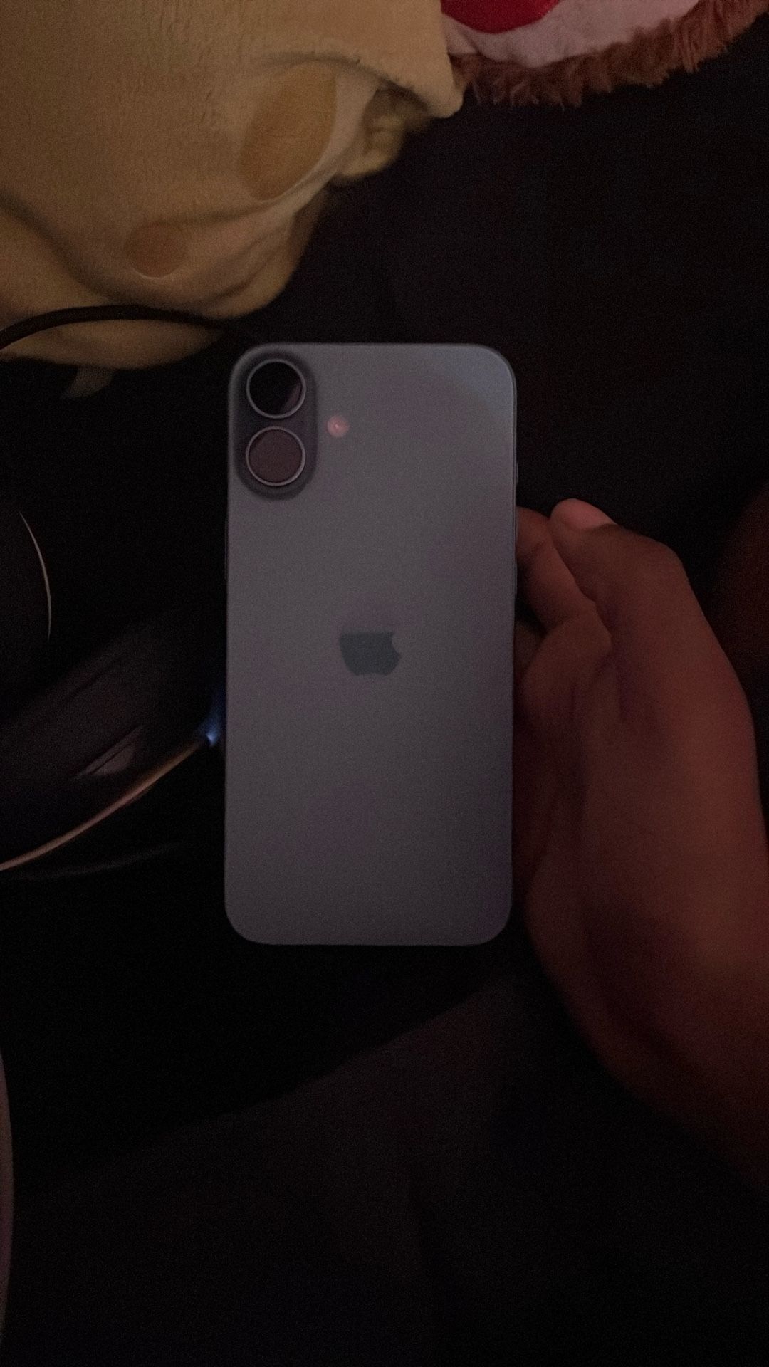 IPHONE 16