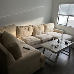 Super Comfy Sectional Couch! 