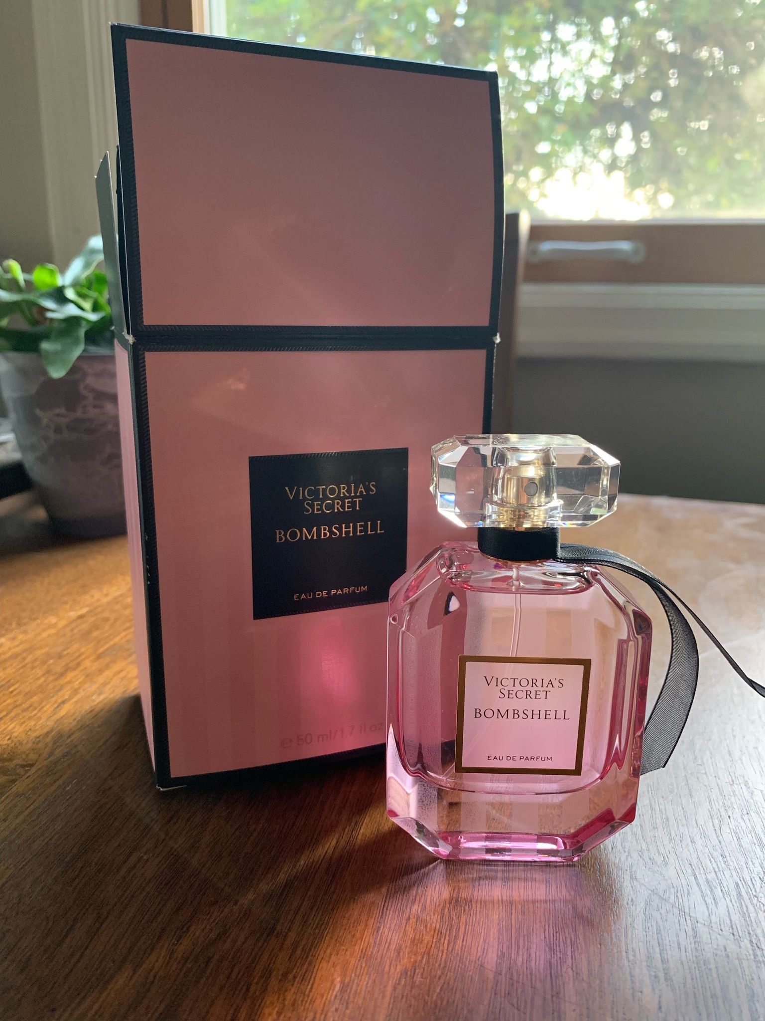 Victoria’s Secret Bombshell Eau de Parfum