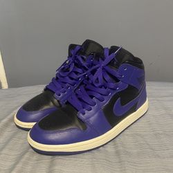 Women’s Jordan’s (Size 10W / Size 8.5M)