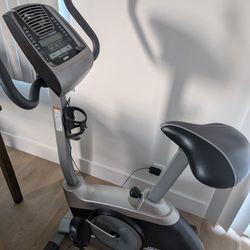 HealthRider Exercise Bike  H10X