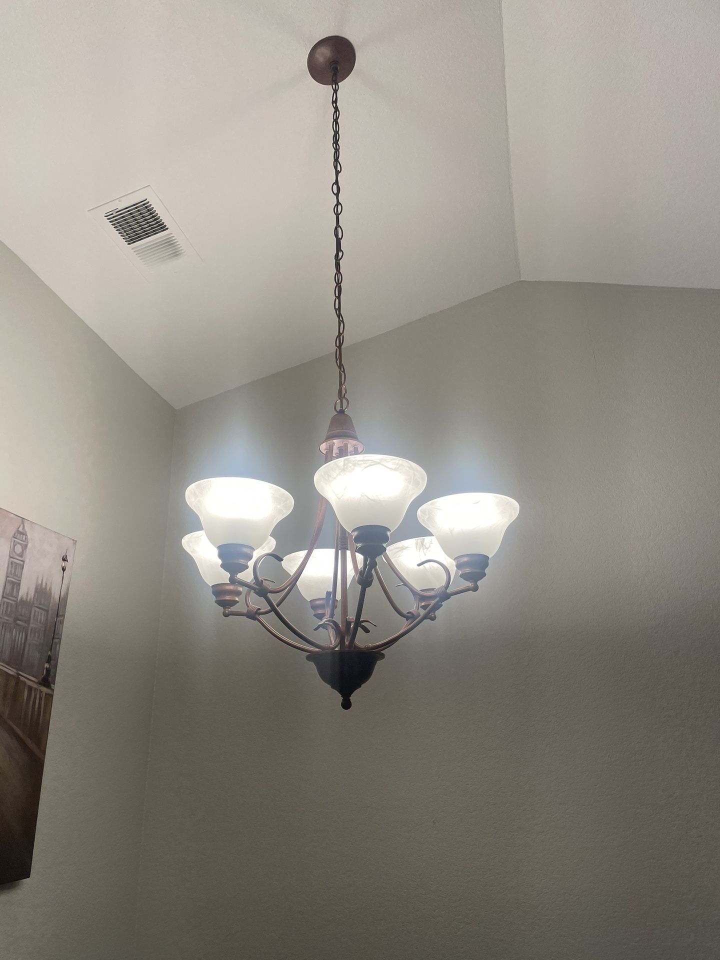 Like New Chandelier With Bulbs