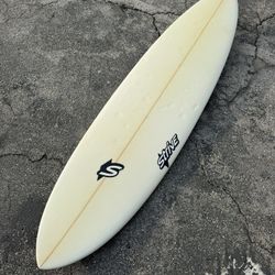 7’4” Surfboard