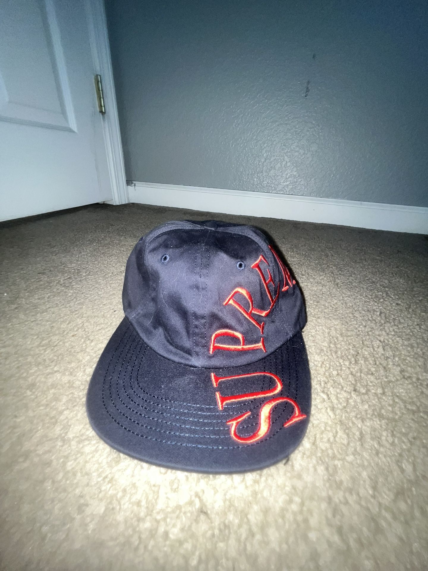 Supreme Hat