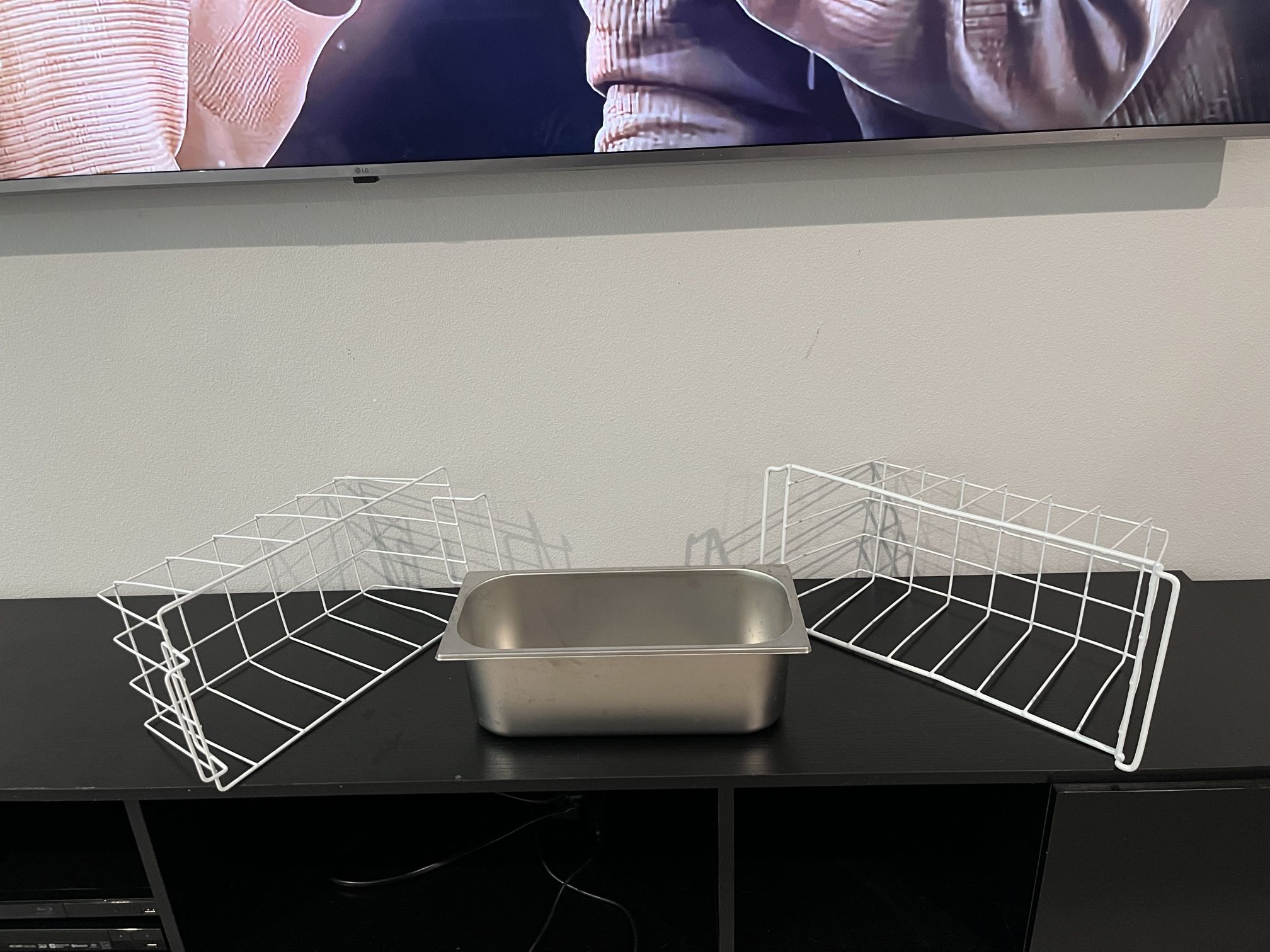 Gelato Pan And 2 Display Racks 
