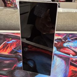 Like New Samsung Galaxy Fold 6 1TB Box Cream White Unlocked