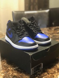 Air Jordans 1 Mid Royal Blue