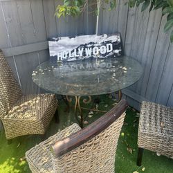 Indoor And outdoor Patio Glass Round Table and Chairs