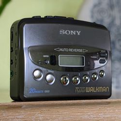Sony WM-FX451 Walkman
Radio Cassette Player