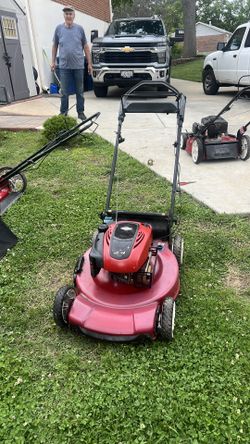 TORO SELF PROPELLED MOWER