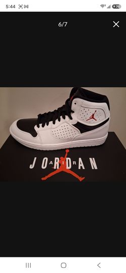 MEN'S Jordan's access jumpman size 11 new