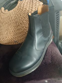 Boots New 65 N 55