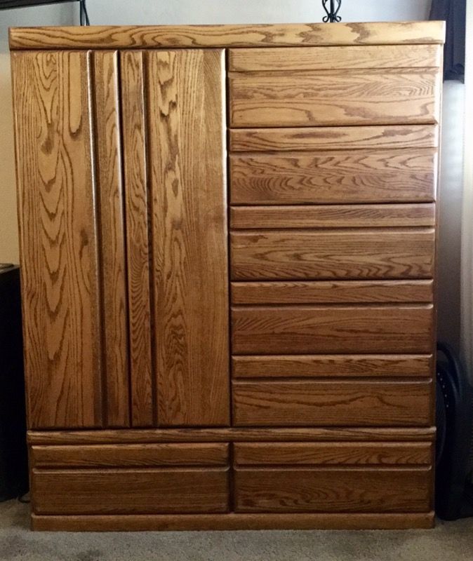 Orman Grubb Company BEDROOM SET COMPLETE for Sale in Pleasanton, CA