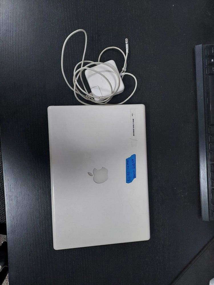 Early 2007 MacBook AIR (Read Description)