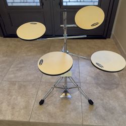 DW  Smart Practice Drum Pads