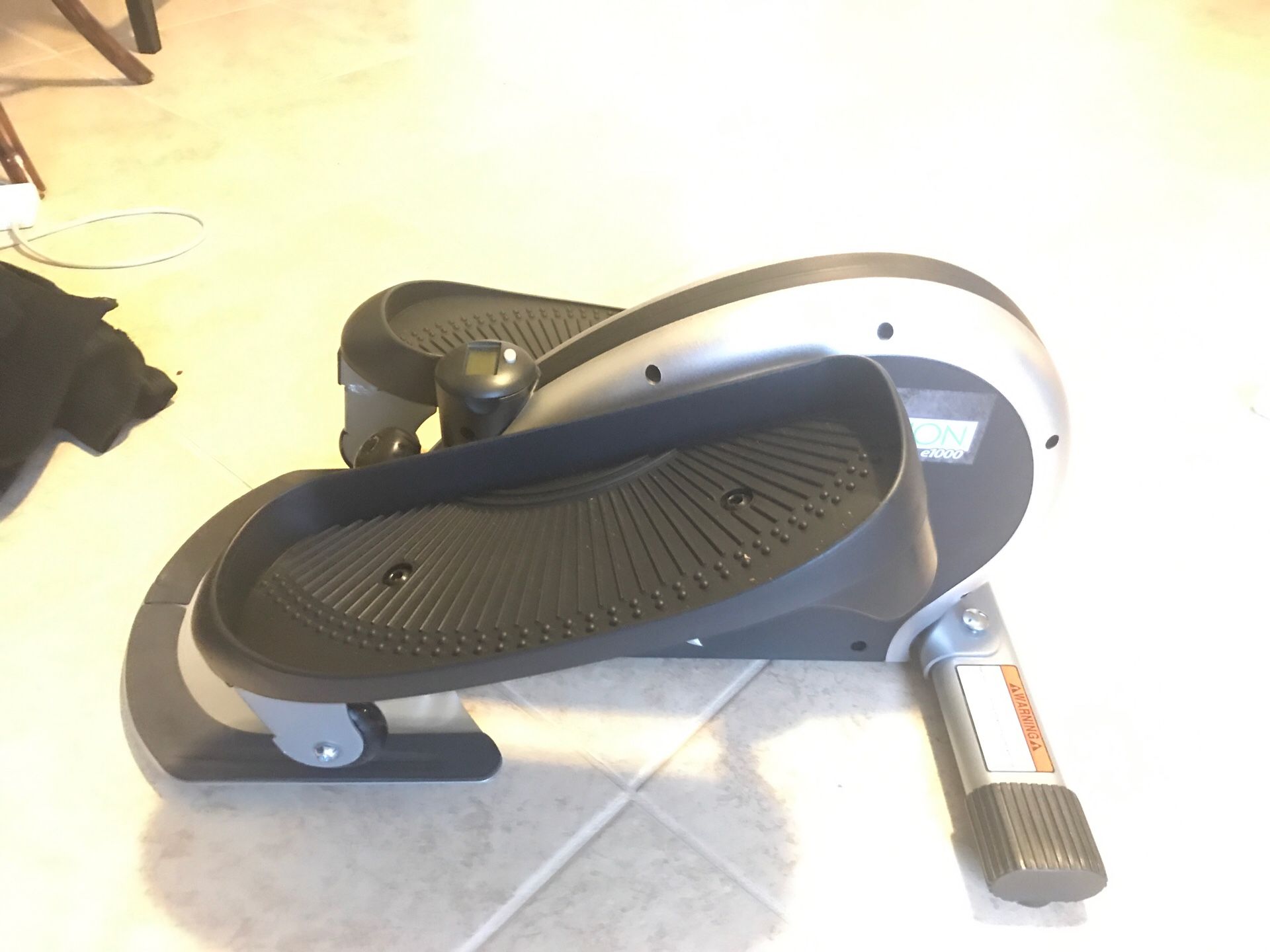 In Motion elliptical workout machine