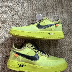 Air Force 1 Off White Volt (Size 8.5 | Used | OG all)