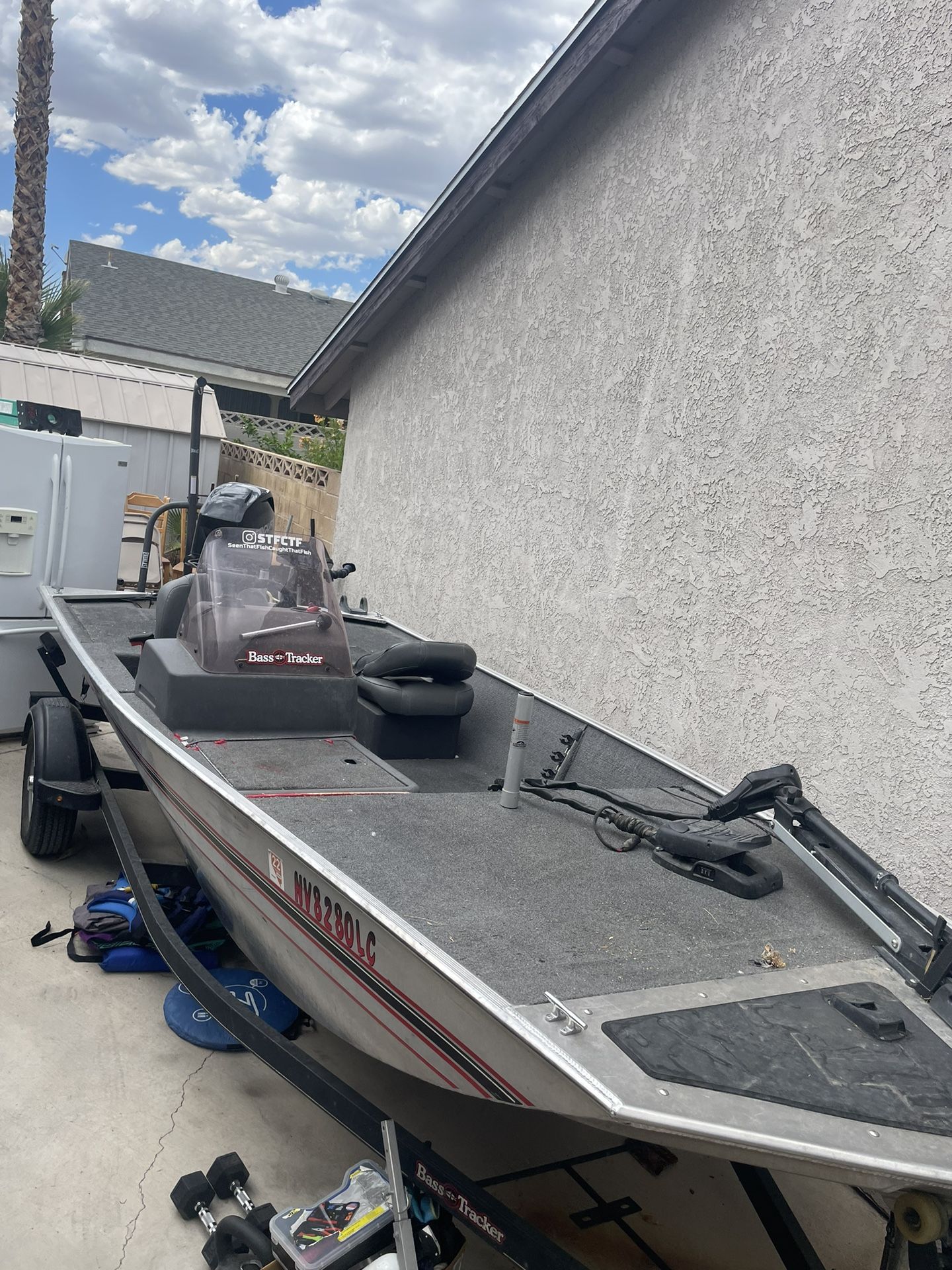 2020 Bass Tracker 16ft Boat