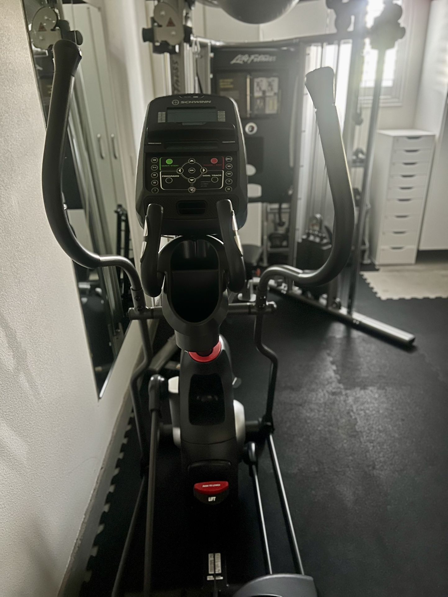 Schwinn 430 Elliptical 