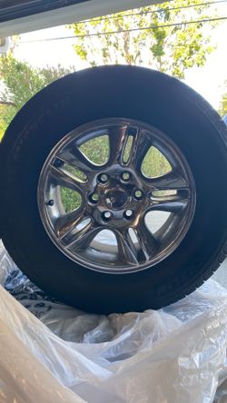 2003-2009 Lexus OEM 17”  Chrome Wheels