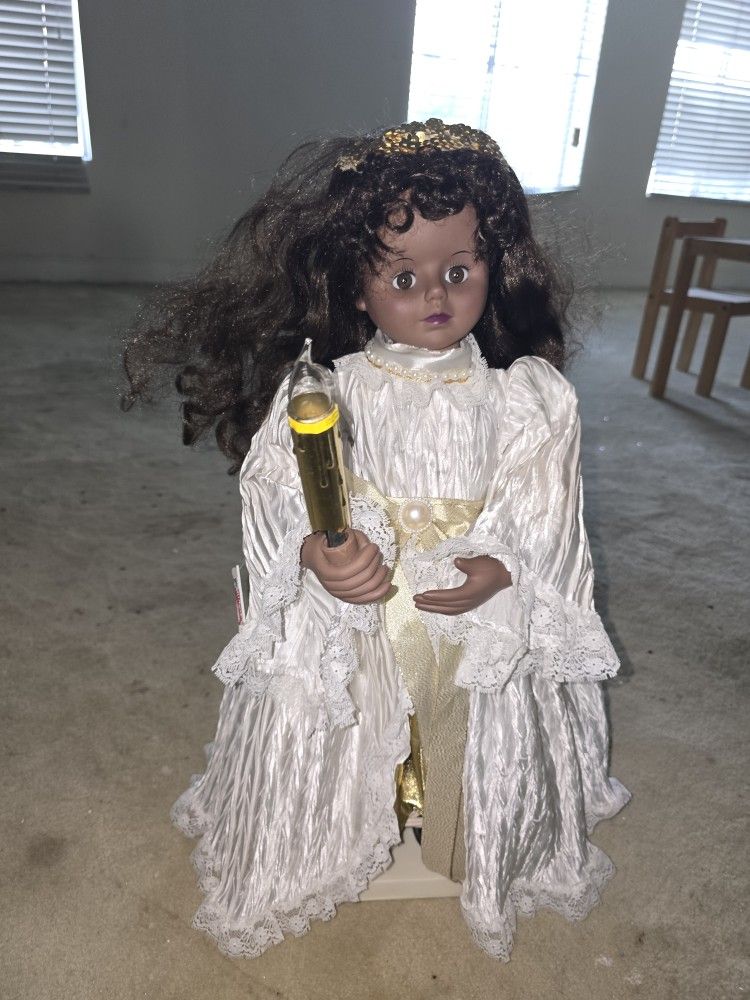 Vintage 1994 Telco Motionette African American Christmas Angel