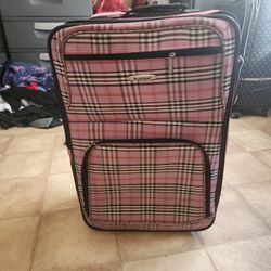 Rockland Suitcase