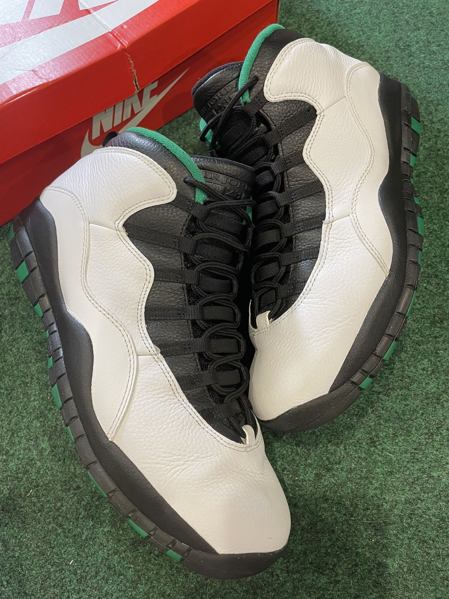 Jordan 10 BG Seattle Size 12