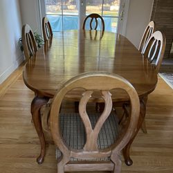 Solid Pine Dining Room Table Set