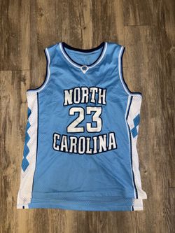 Michael Jordan #23 North Carolina Tar Heels Jersey – Size Medium