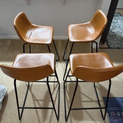 Leather Bar and counter stools