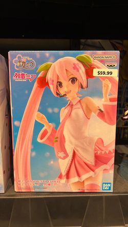 Cherry Hatsune Miku Figure