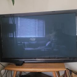 Panasonic HDTV 54in With Wall Mount