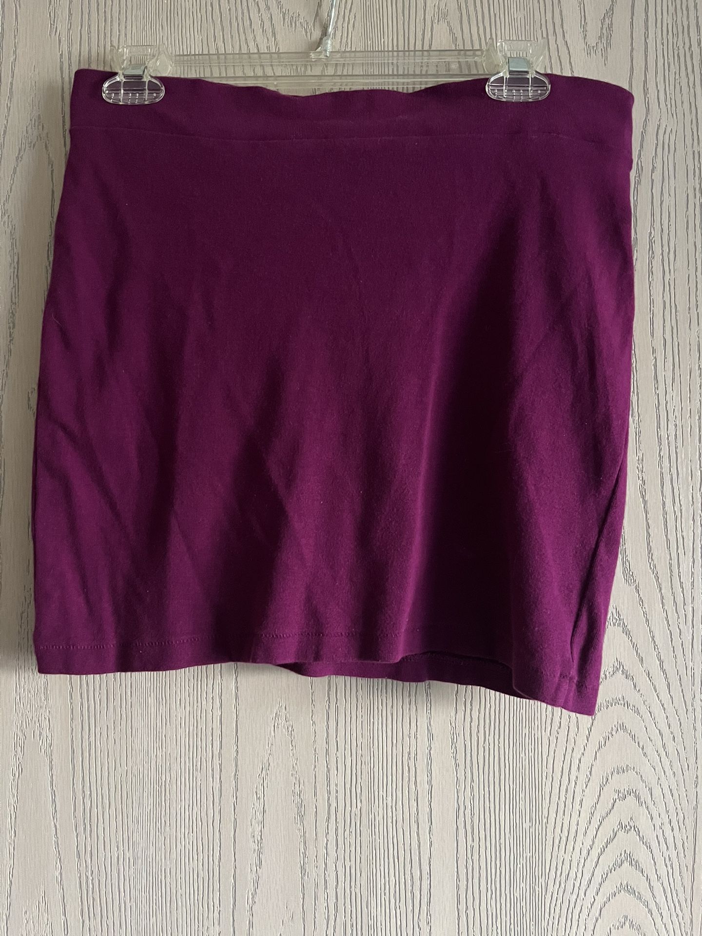 Forever21 Fuchsia Mini Skirt Size Large