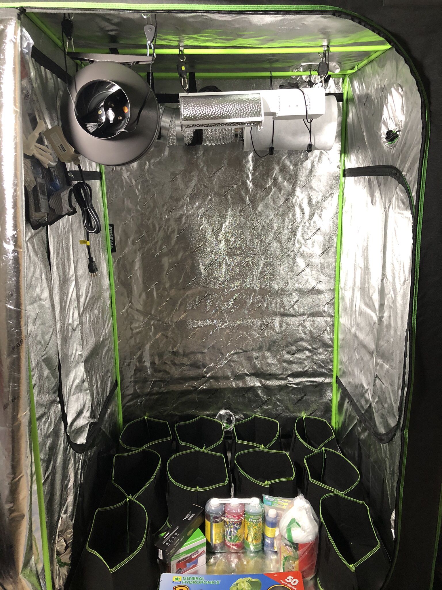 Vivosun COMPLETE Growing Tent