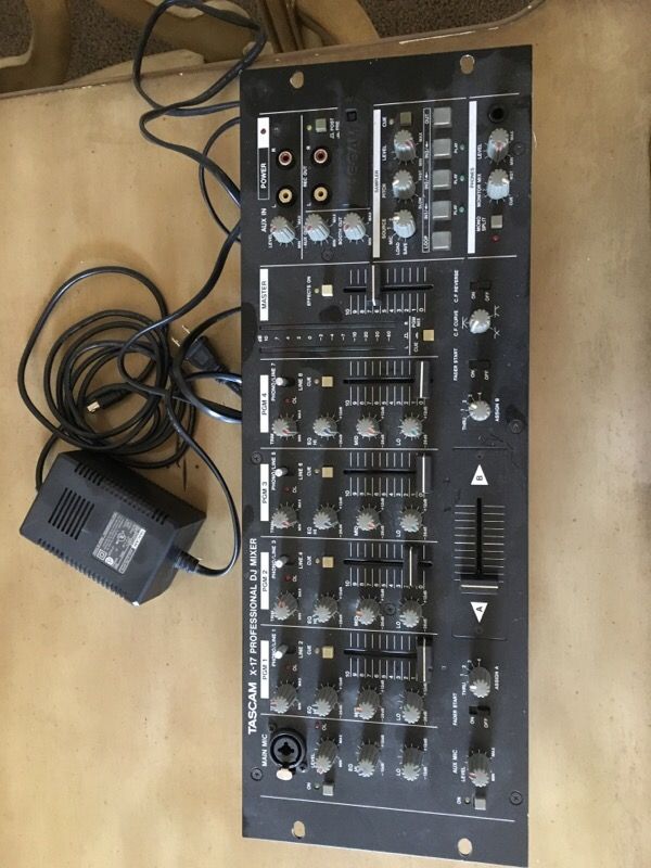 Tascam x17 professional Dj mixer