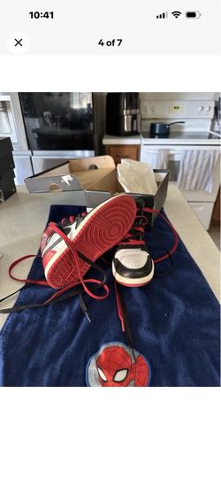 Air Jordan 1 High-Top Sneakers