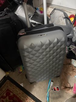 Silver Hard Shell Spinner Luggage Suitcase