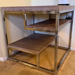 Side Table / Nightstand – Good Condition – MUST GO ASAP – Oviedo Pickup