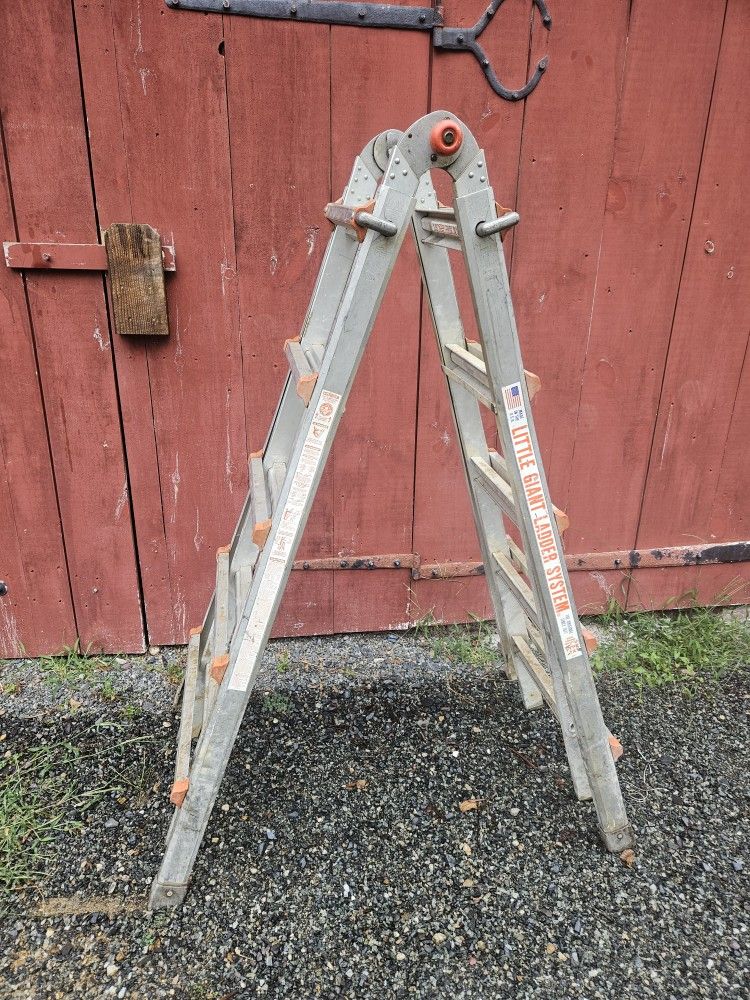 M22 Little Giant Ladder System~ $125