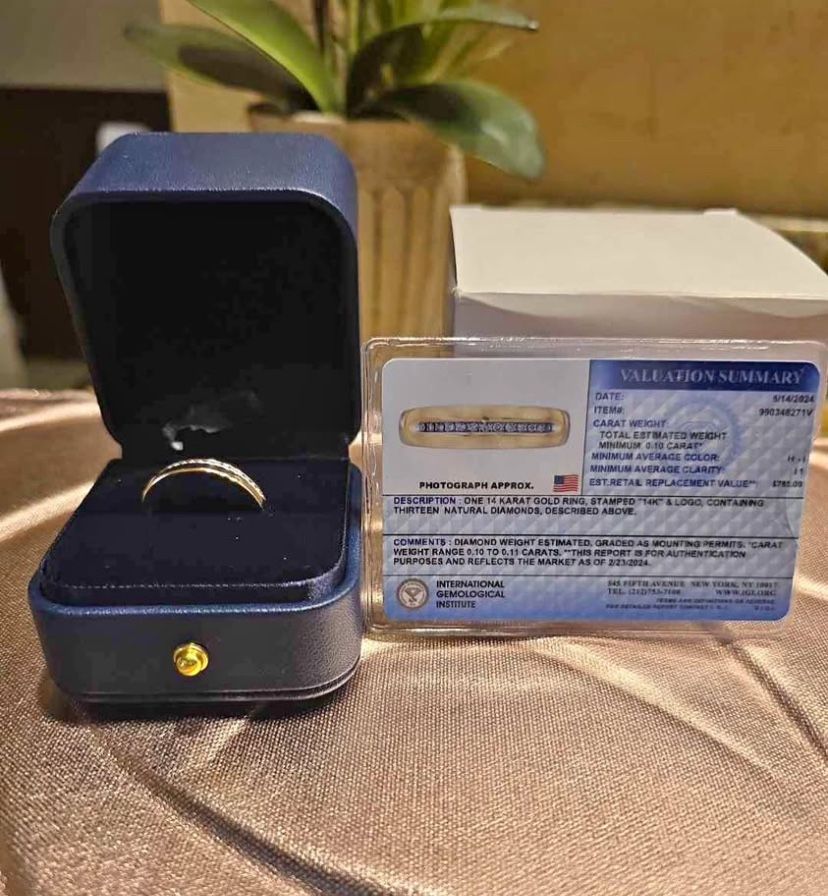 DIAMOND WEDDING RING