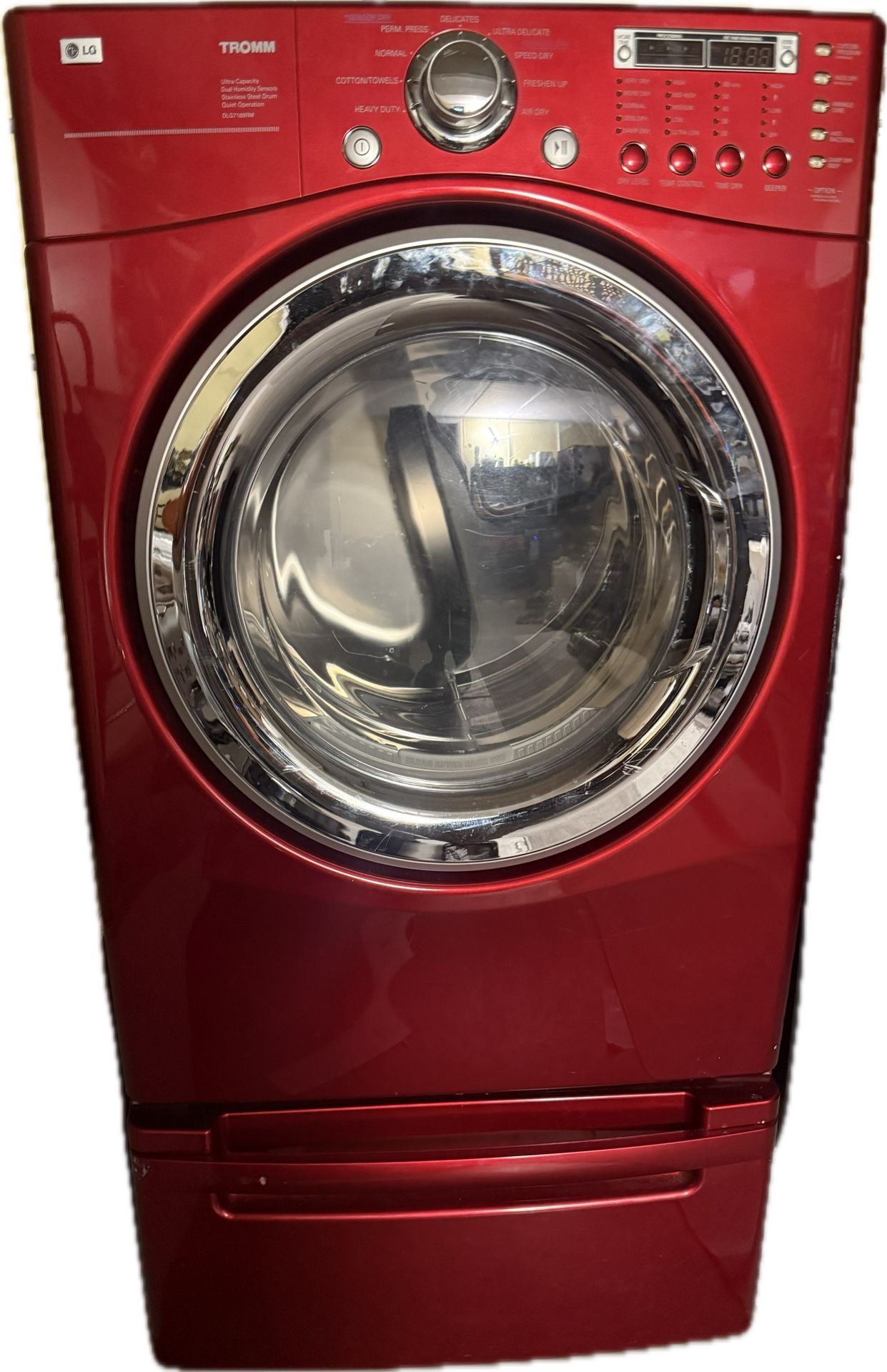 LG Red Dryer - Gas