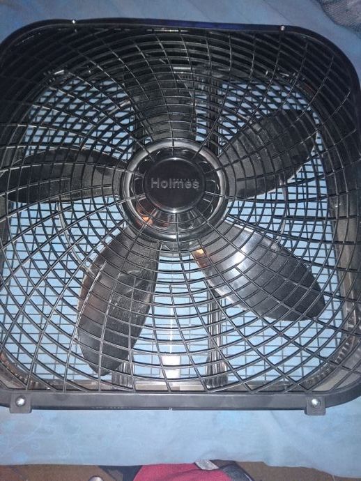 Holmes box fan