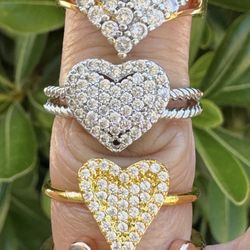 Size 6 rings plated wont fade new