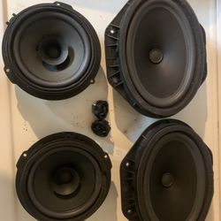 Speakers 