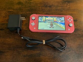 Nintendo Switch Lite Coral